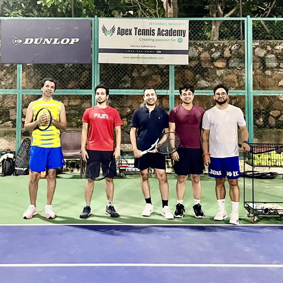 Tennis Club IV